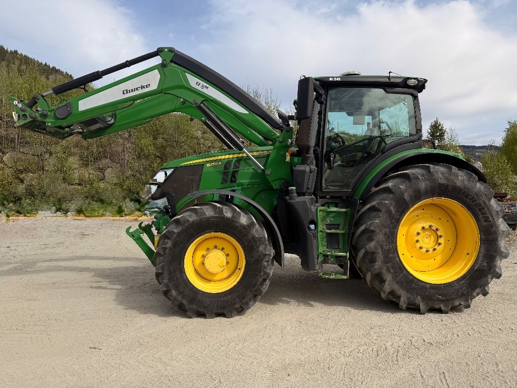 John Deere 6250 R ULTIMATE - Traktor: foto 1 John Deere 6250 R ULTIMATE - Traktor: foto 1