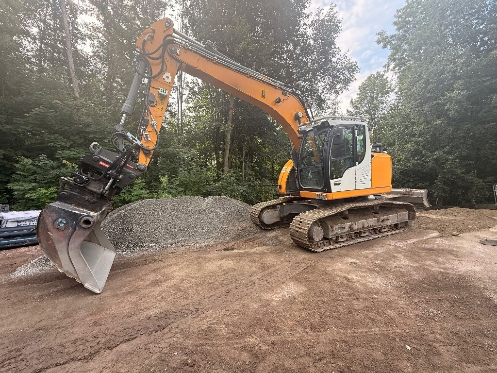 Liebherr R920 Compact LC - Ekskavator me zinxhirë: foto 2 Liebherr R920 Compact LC - Ekskavator me zinxhirë: foto 2