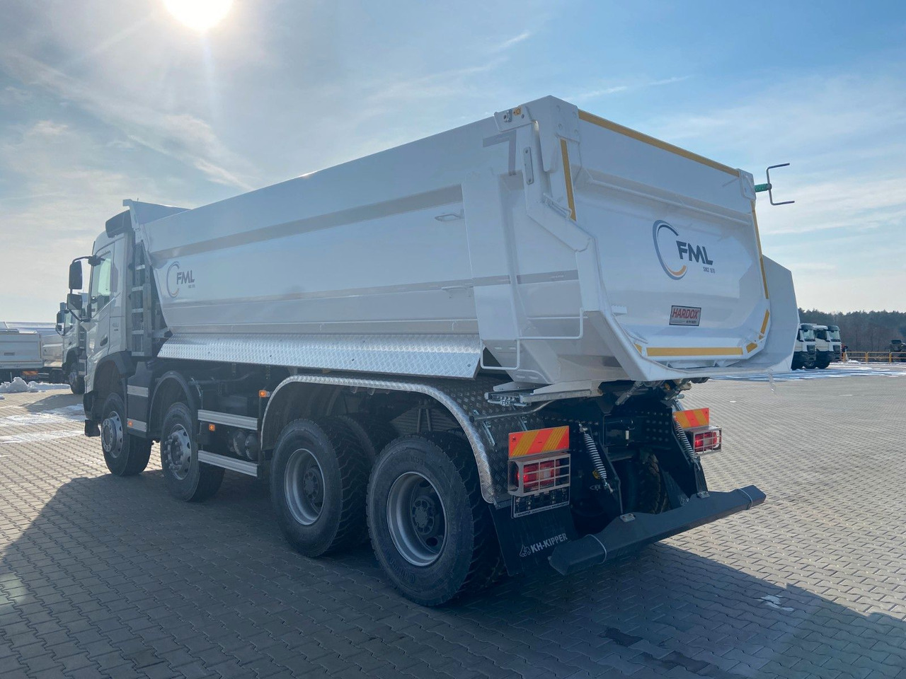 Volvo FMX 460 GSR 8x6 FML KIPPER Volvo FMX 460 GSR 8x6 FML KIPPER - Kamion vetëshkarkues: foto 5 Volvo FMX 460 GSR 8x6 FML KIPPER Volvo FMX 460 GSR 8x6 FML KIPPER - Kamion vetëshkarkues: foto 5