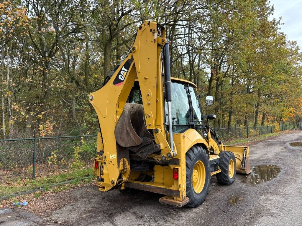 CAT 432 F - Fadromë me shkarkim nga prapa: foto 4 CAT 432 F - Fadromë me shkarkim nga prapa: foto 4