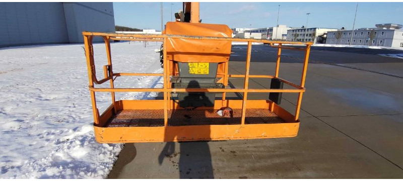 JLG 1350 AJP - Krah me çernjerë: foto 4 JLG 1350 AJP - Krah me çernjerë: foto 4