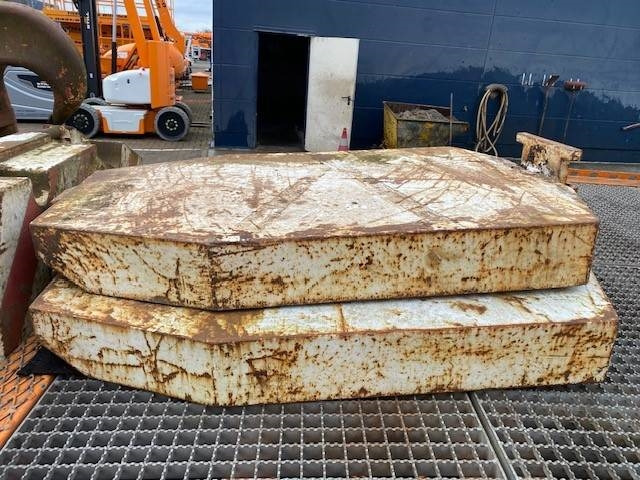 Terex Demag 160t hook block 5-sheave CC2800 / TC2800 - Vinç për kamion për Makineri ndërtimi: foto 4 Terex Demag 160t hook block 5-sheave CC2800 / TC2800 - Vinç për kamion për Makineri ndërtimi: foto 4