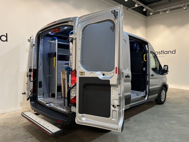 Ford Transit 350 2.0 TDCI L2H2 Trend 130 PK Automaat Servicebus / Sortimo Inrichting / Euro 6 / Airco / Cruise Control / Camera / 3-Zits / 83.500 KM !! - Furgon: foto 2 Ford Transit 350 2.0 TDCI L2H2 Trend 130 PK Automaat Servicebus / Sortimo Inrichting / Euro 6 / Airco / Cruise Control / Camera / 3-Zits / 83.500 KM !! - Furgon: foto 2