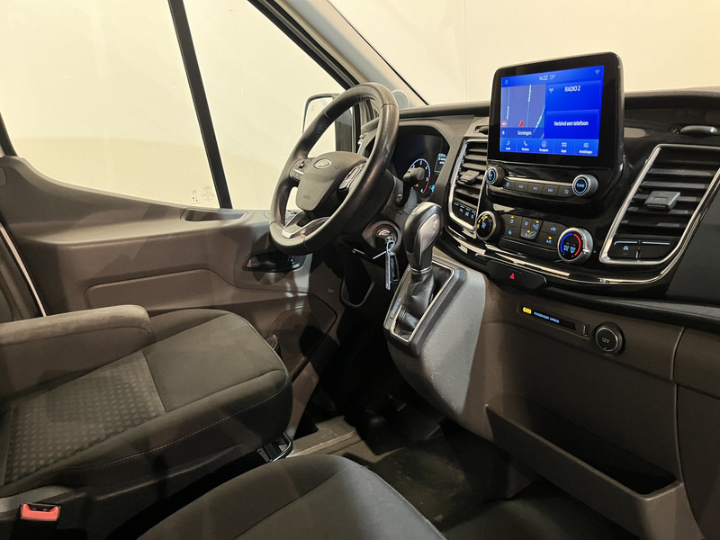 Ford Transit 350 2.0 TDCI L3H2 Limited 130 PK Automaat / Euro 6 / Airco / Cruise Control / CarPlay / PDC / Navigatie / 3-Zits / BPM VRIJ !! - Furgon: foto 3 Ford Transit 350 2.0 TDCI L3H2 Limited 130 PK Automaat / Euro 6 / Airco / Cruise Control / CarPlay / PDC / Navigatie / 3-Zits / BPM VRIJ !! - Furgon: foto 3