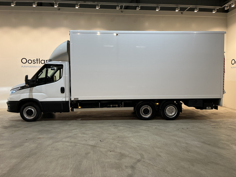 Iveco Daily 35S18 3.0 BE Clixtar Automaat Bakwagen met Laadklep / Laadvermogen 3.060 KG / Euro 6 / Luchtvering / Airco / Camera / CarPlay / Cruise Control / - Kamioncine me kontinier: foto 2 Iveco Daily 35S18 3.0 BE Clixtar Automaat Bakwagen met Laadklep / Laadvermogen 3.060 KG / Euro 6 / Luchtvering / Airco / Camera / CarPlay / Cruise Control / - Kamioncine me kontinier: foto 2