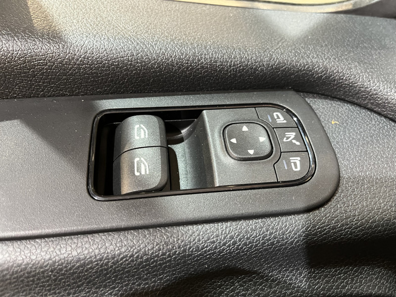 Furgon Mercedes-Benz Sprinter 311 CDI L2H2 RWD / Euro 6 / Servicebus / Bott inrichting / 220V / Airco / Oprijplaat / Compressor / CarPlay / Camera: foto 16