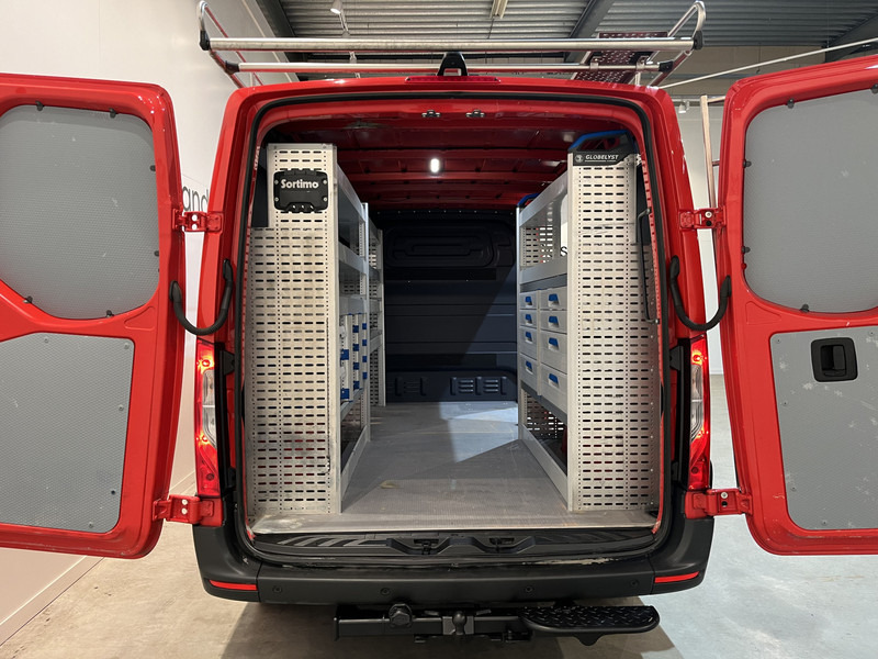Furgon i vogël Mercedes-Benz Sprinter 314 CDI L2H1 RWD Servicebus / Sortimo Inrichting / Euro 6 / Airco / Camera / MBUX / Cruise Control / Trekhaak / CarPlay / Navigatie / Imperiaal / 75.000 KM !! / BPM VRIJ !!: foto 20
