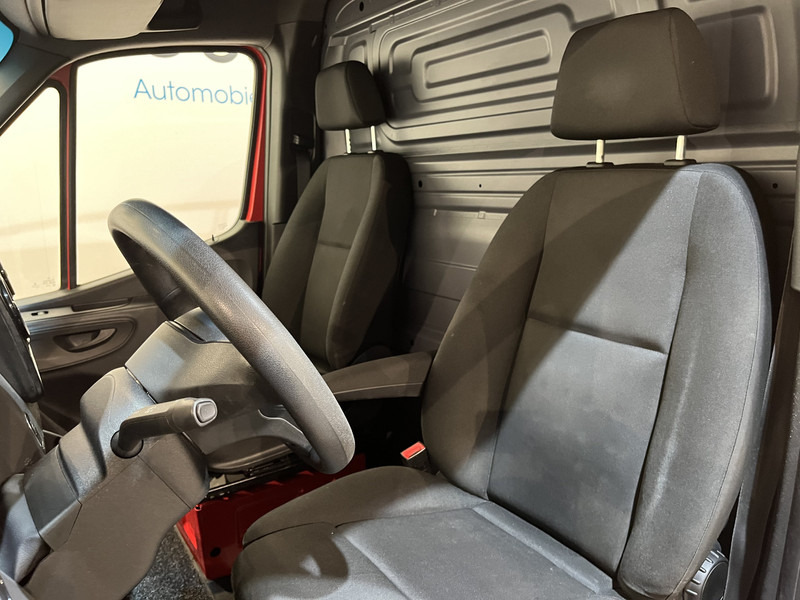 Furgon i vogël Mercedes-Benz Sprinter 314 CDI L2H1 RWD Servicebus / Sortimo Inrichting / Euro 6 / Airco / Camera / MBUX / Cruise Control / Trekhaak / CarPlay / Navigatie / Imperiaal / 75.000 KM !! / BPM VRIJ !!: foto 8