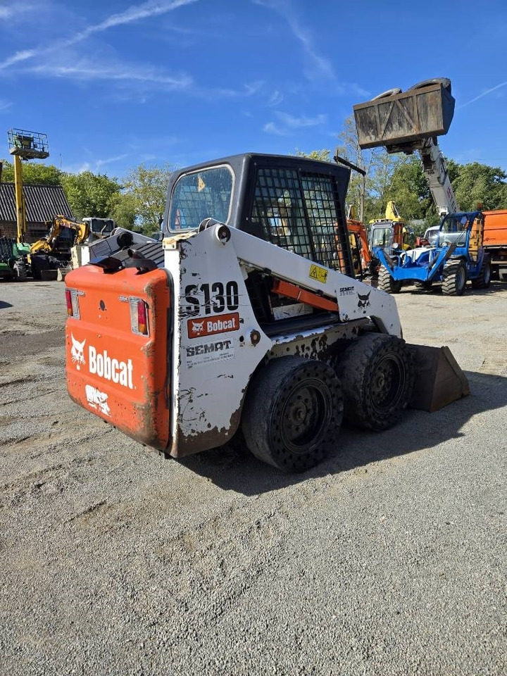 Bobcat S 130  - Mini fadrom: foto 4 Bobcat S 130  - Mini fadrom: foto 4