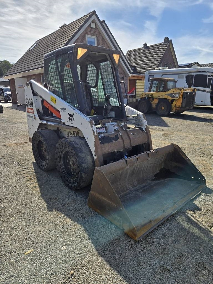 Bobcat S 130  - Mini fadrom: foto 5 Bobcat S 130  - Mini fadrom: foto 5