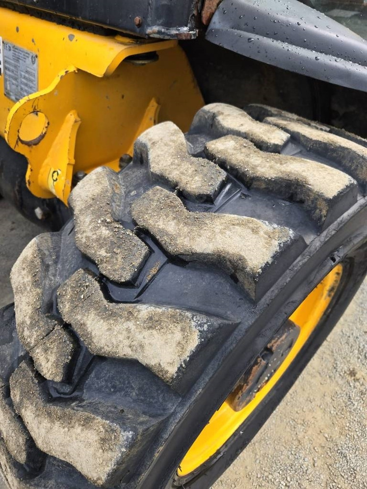 Ekskavator teleskopik JCB 524-50: foto 14