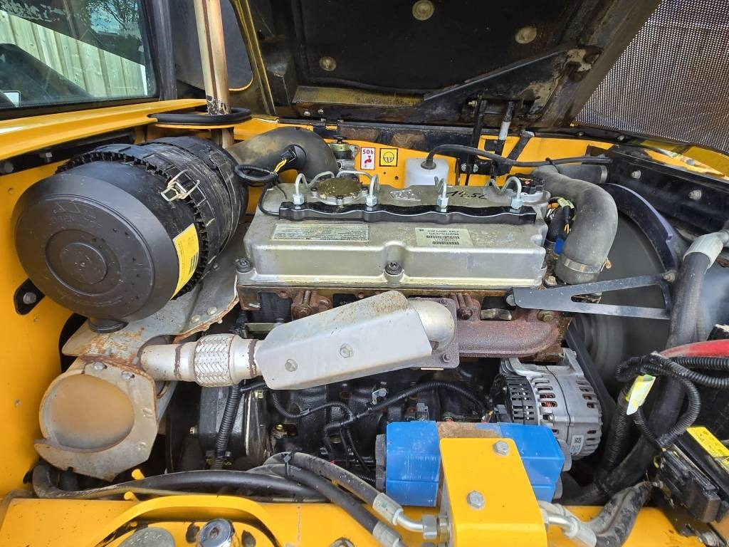 Ekskavator teleskopik JCB 524-50: foto 9