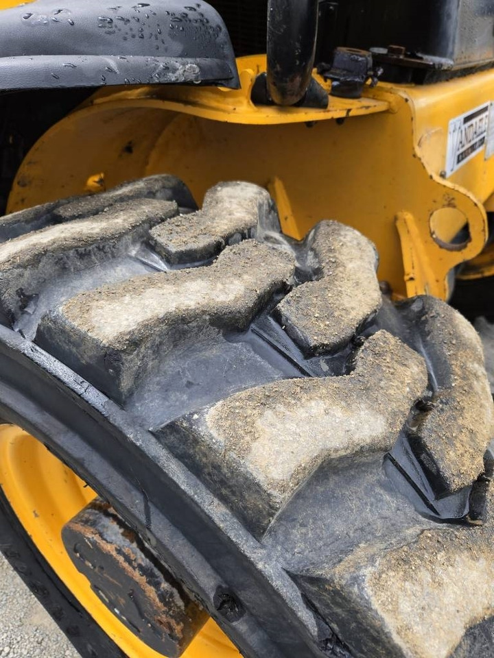 Ekskavator teleskopik JCB 524-50: foto 13