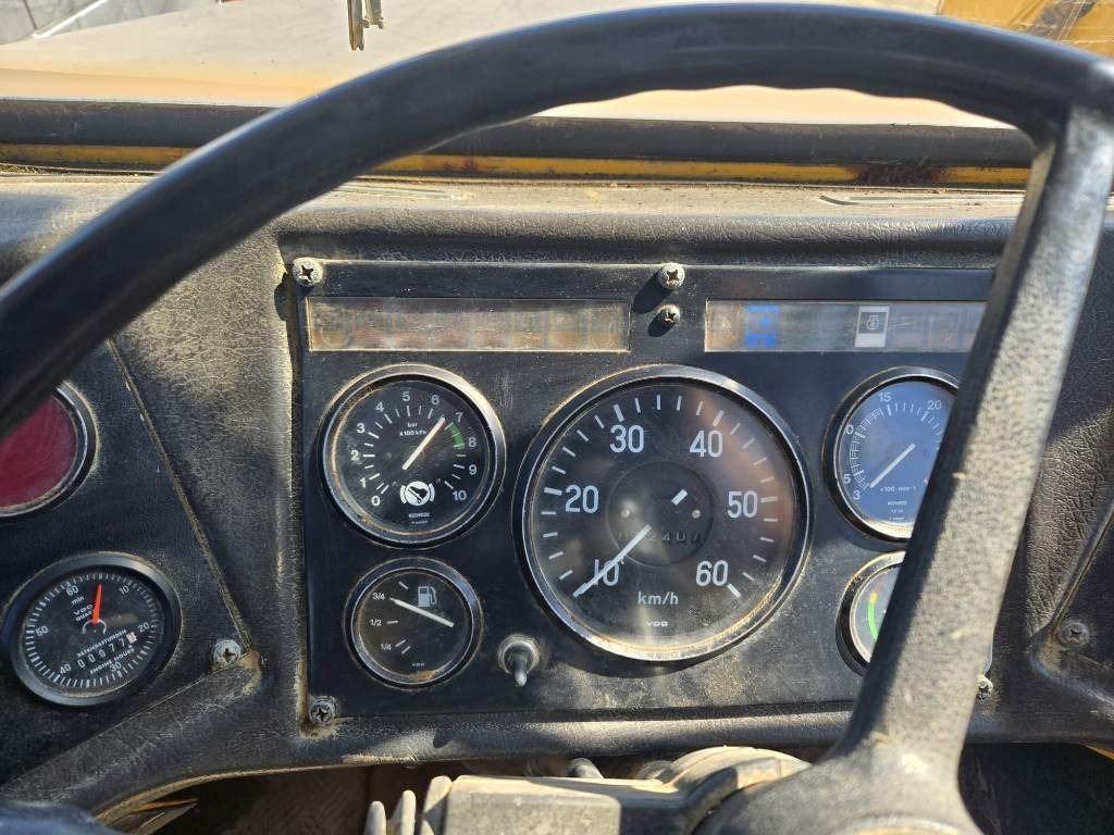 Shkarkues teleskopik Volvo BM A 25: foto 19