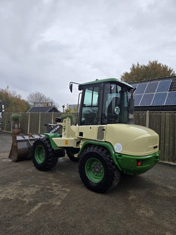 Volvo L 30 B - Fadrom me goma: foto 5 Volvo L 30 B - Fadrom me goma: foto 5