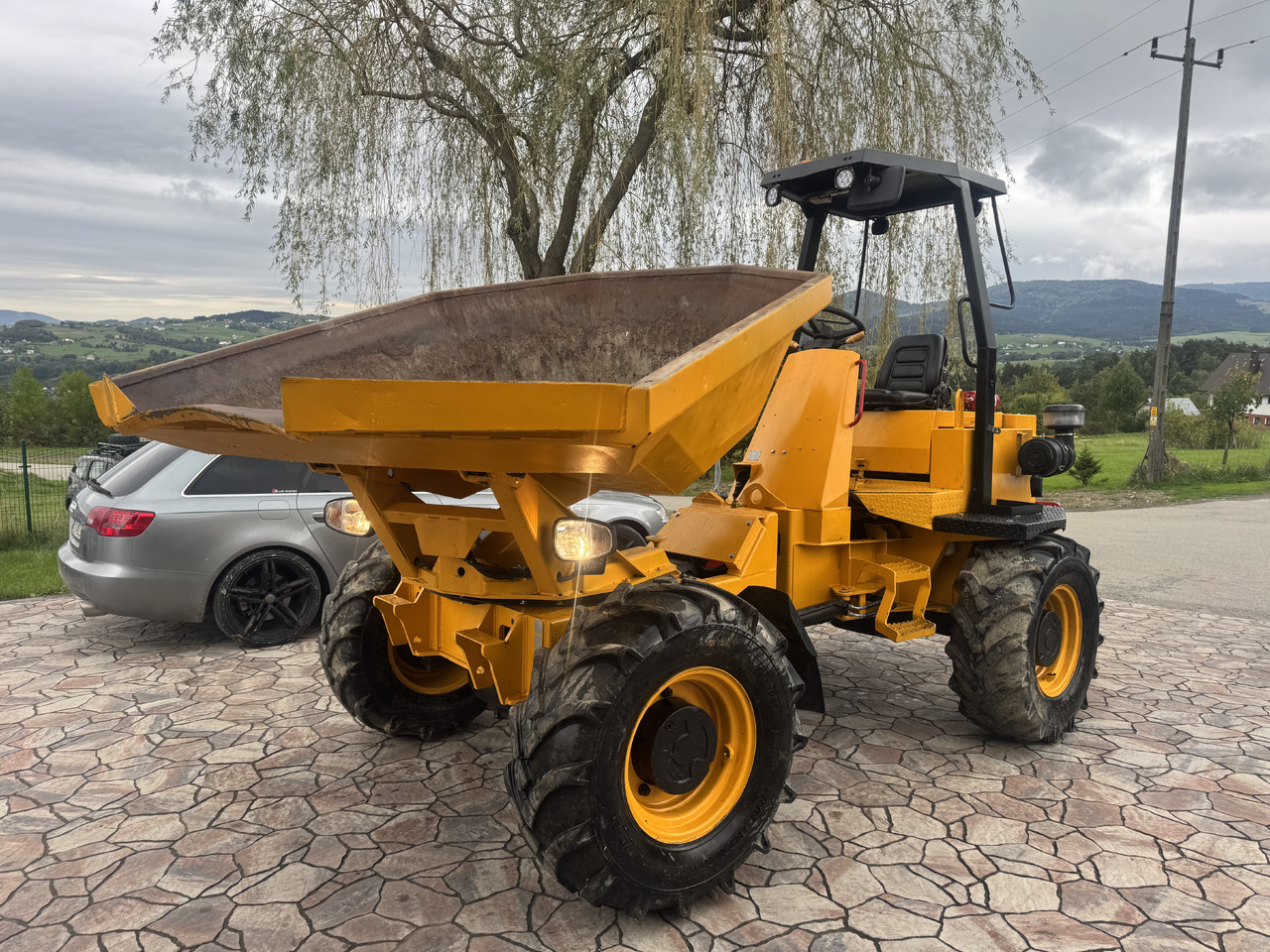 Thwaites MACH 155 5 ton swivel dumper renewed - Shkarkues: foto 1 Thwaites MACH 155 5 ton swivel dumper renewed - Shkarkues: foto 1