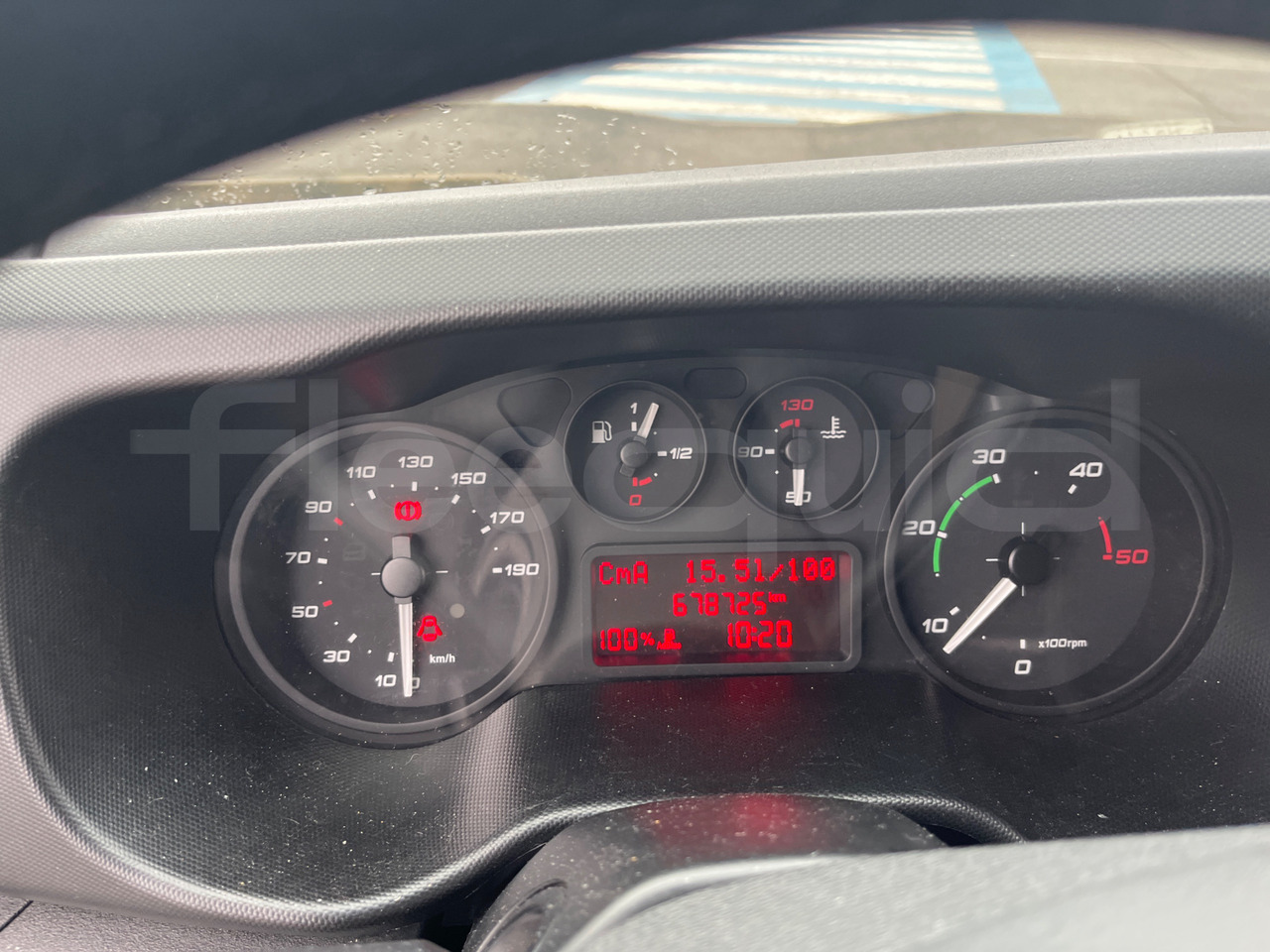 Iveco Daily - Minibus, Furgon pasagjerësh: foto 3 Iveco Daily - Minibus, Furgon pasagjerësh: foto 3