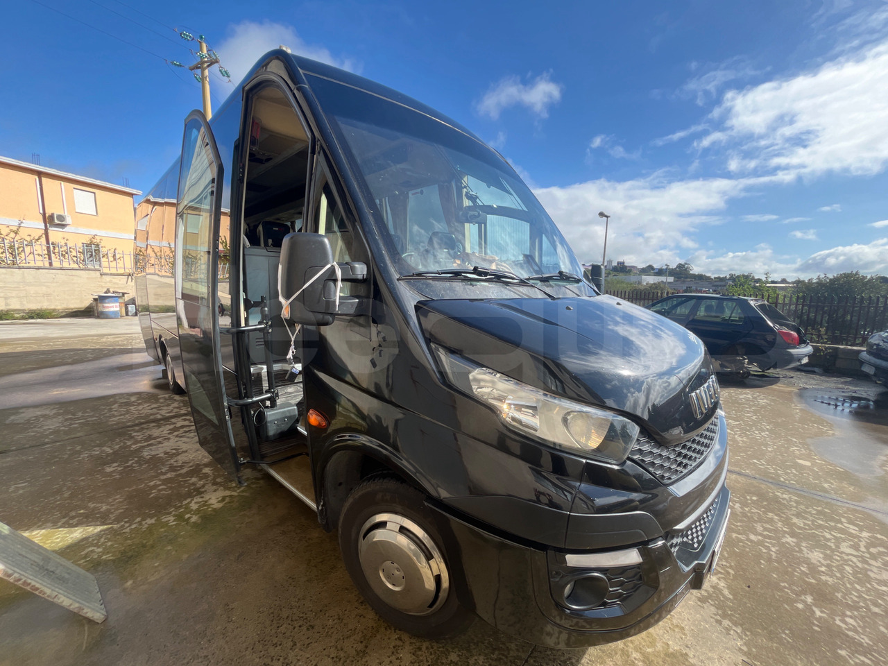 Iveco Daily - Autobus urban: foto 1 Iveco Daily - Autobus urban: foto 1