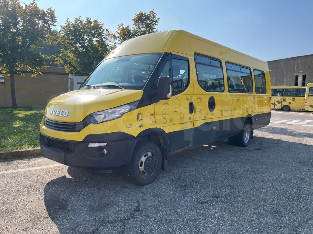 Iveco Daily - Autobus shkollor: foto 4 Iveco Daily - Autobus shkollor: foto 4
