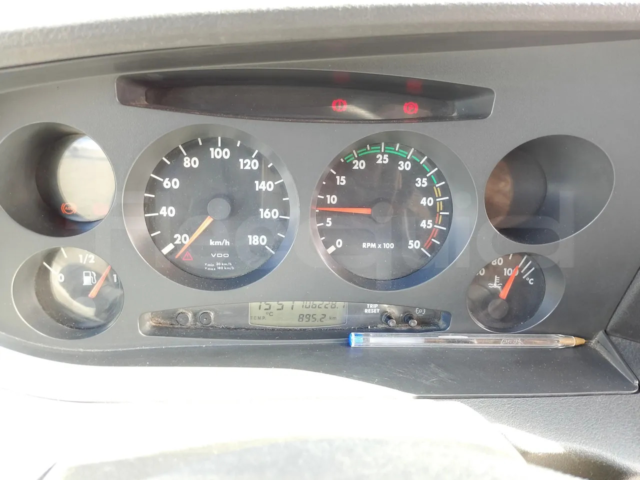 Iveco Daily - Minibus, Furgon pasagjerësh: foto 3 Iveco Daily - Minibus, Furgon pasagjerësh: foto 3