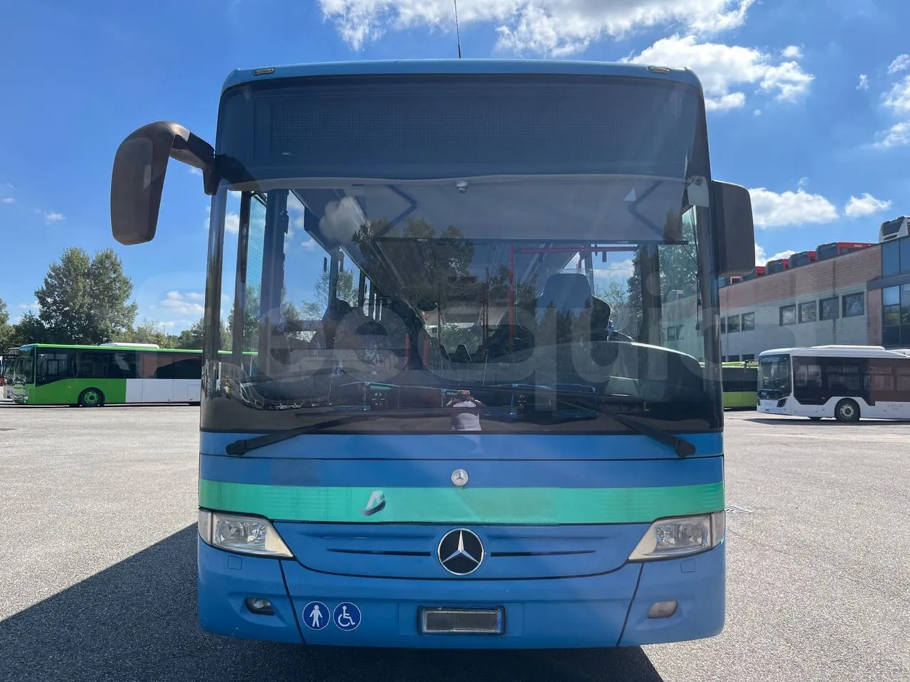 Mercedes-Benz Integro - Autobus suburban: foto 2 Mercedes-Benz Integro - Autobus suburban: foto 2