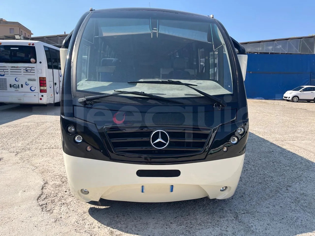 Mercedes-Benz MB 818 S - Autobus urban: foto 2 Mercedes-Benz MB 818 S - Autobus urban: foto 2
