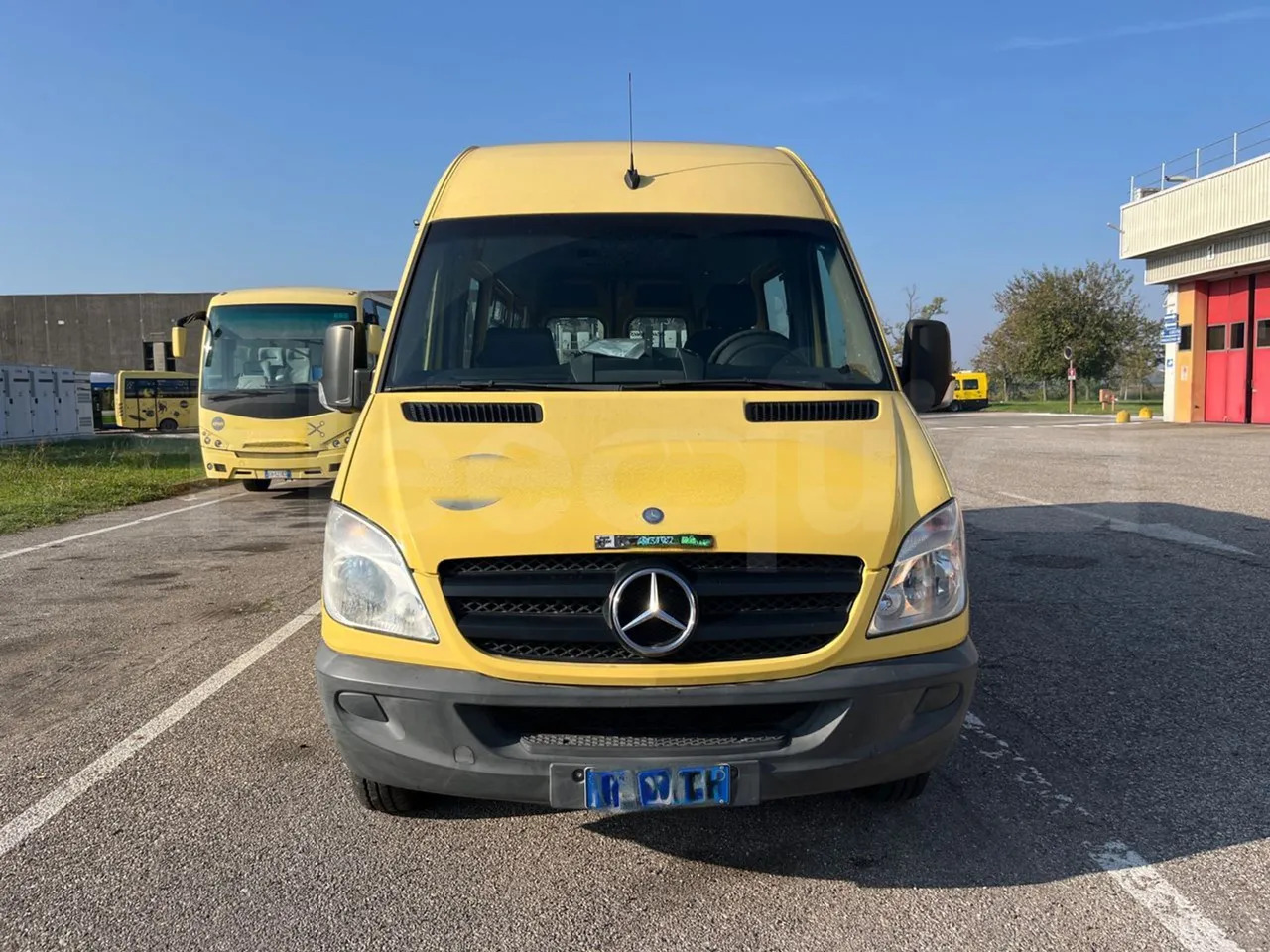 Mercedes-Benz Sprinter - Autobus shkollor: foto 2 Mercedes-Benz Sprinter - Autobus shkollor: foto 2