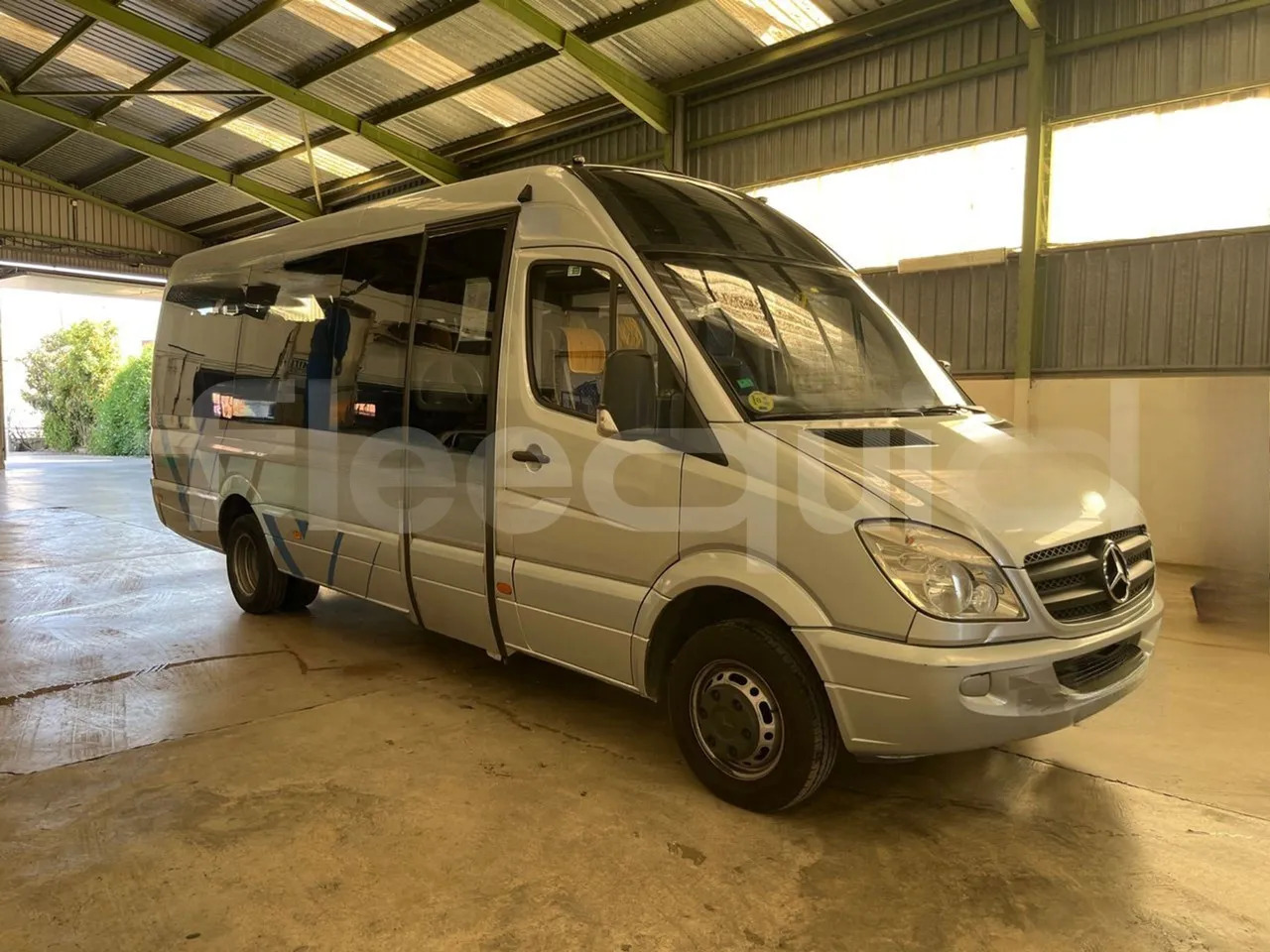 Mercedes-Benz Sprinter - Minibus, Furgon pasagjerësh: foto 1 Mercedes-Benz Sprinter - Minibus, Furgon pasagjerësh: foto 1