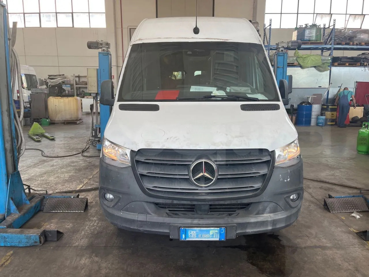 Mercedes-Benz Sprinter - Minibus, Furgon pasagjerësh: foto 2 Mercedes-Benz Sprinter - Minibus, Furgon pasagjerësh: foto 2