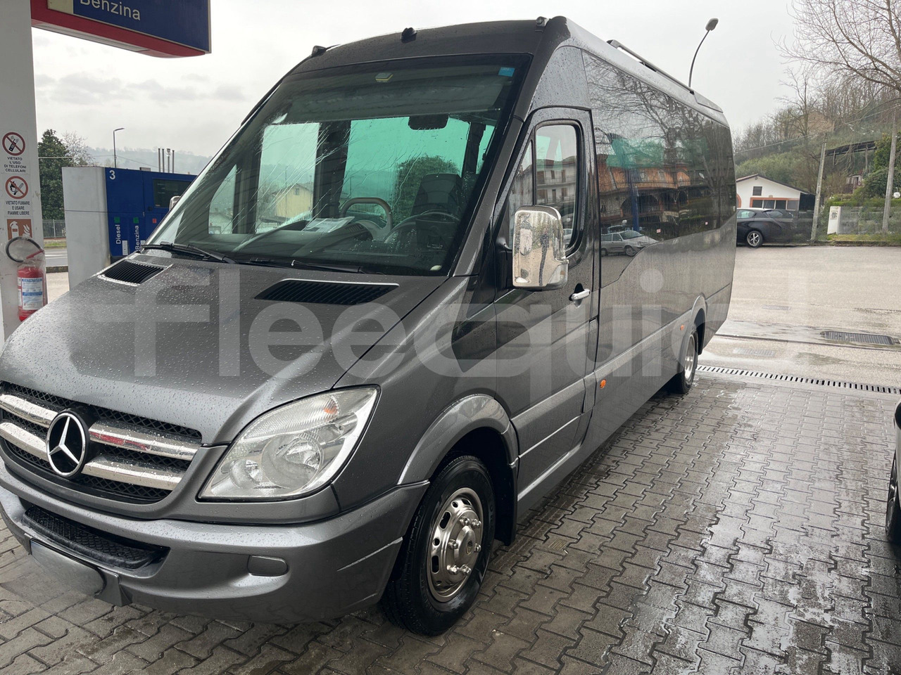 Mercedes-Benz Sprinter - Minibus, Furgon pasagjerësh: foto 4 Mercedes-Benz Sprinter - Minibus, Furgon pasagjerësh: foto 4