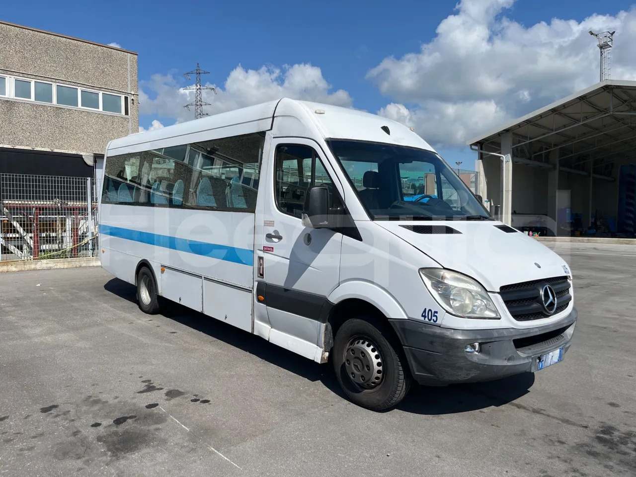 Mercedes-Benz Sprinter - Minibus, Furgon pasagjerësh: foto 1 Mercedes-Benz Sprinter - Minibus, Furgon pasagjerësh: foto 1