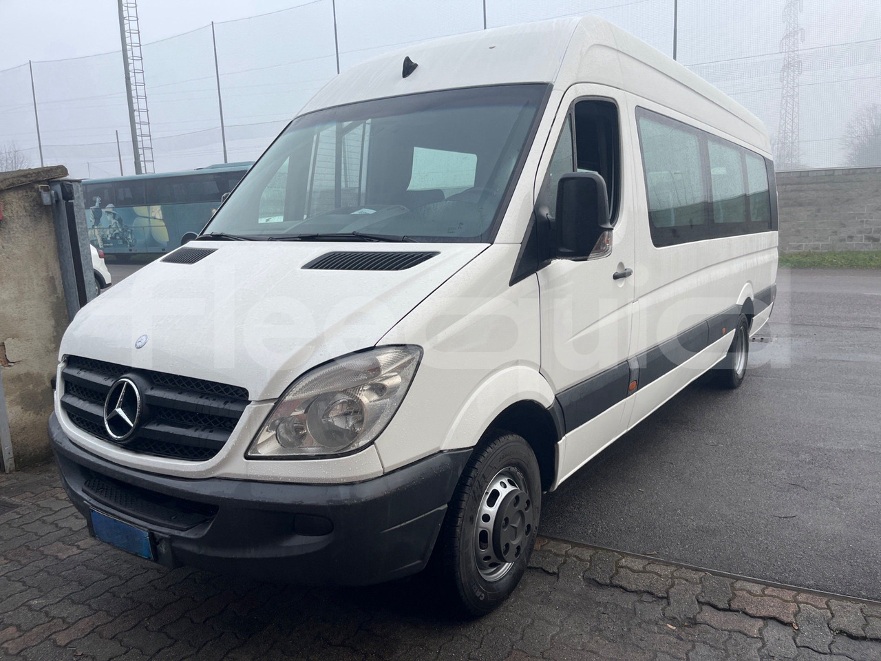 Mercedes-Benz Sprinter - Minibus, Furgon pasagjerësh: foto 4 Mercedes-Benz Sprinter - Minibus, Furgon pasagjerësh: foto 4