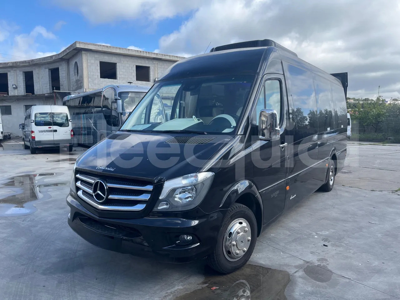 Mercedes-Benz Sprinter - Minibus, Furgon pasagjerësh: foto 4 Mercedes-Benz Sprinter - Minibus, Furgon pasagjerësh: foto 4