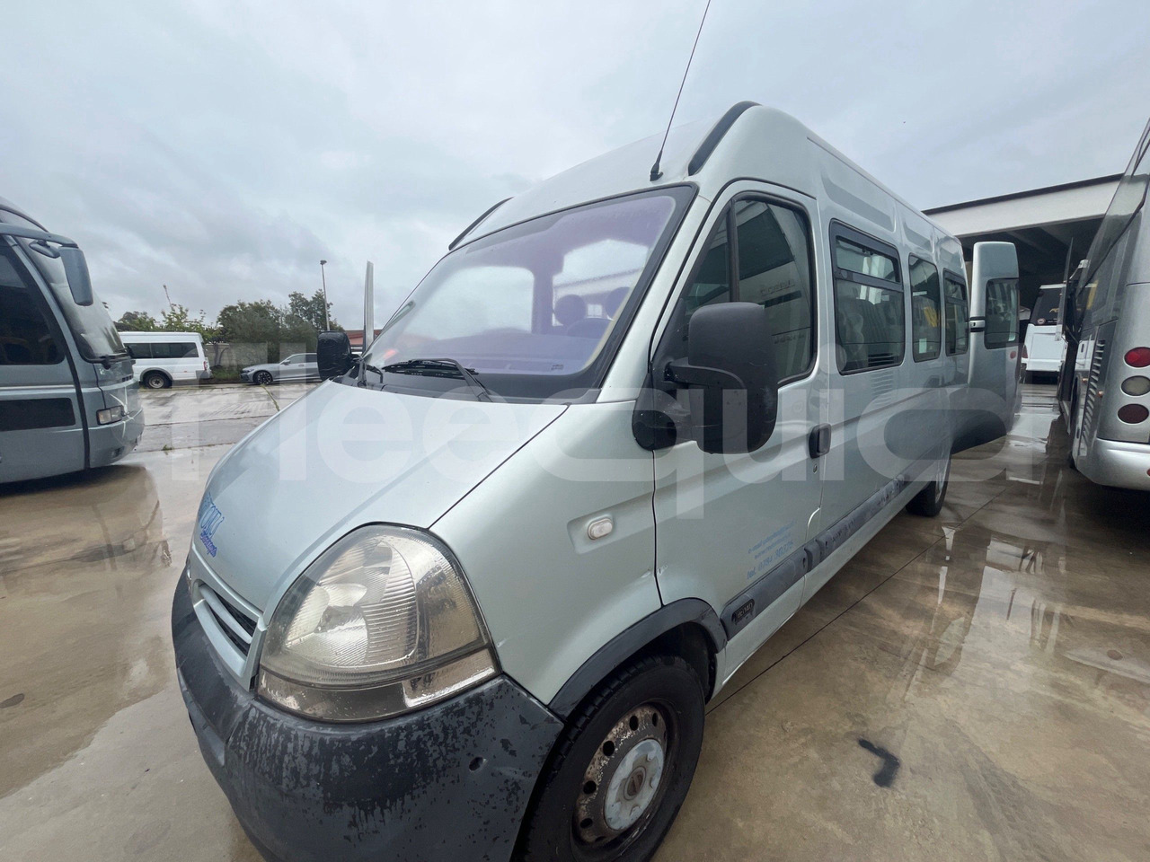 Nissan Interstar - Minibus, Furgon pasagjerësh: foto 4 Nissan Interstar - Minibus, Furgon pasagjerësh: foto 4