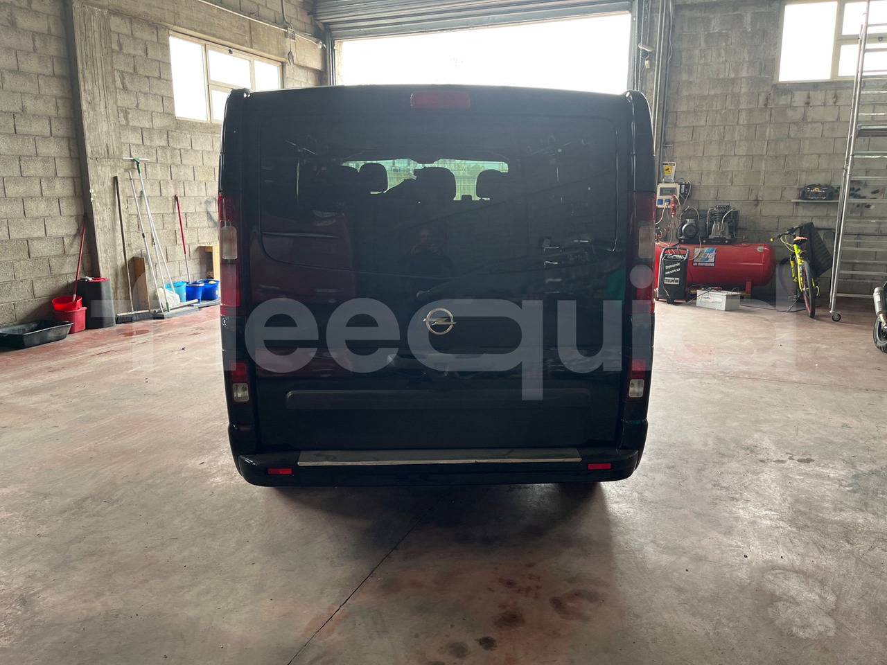 Opel Vivaro - B - Minibus, Furgon pasagjerësh: foto 5 Opel Vivaro - B - Minibus, Furgon pasagjerësh: foto 5