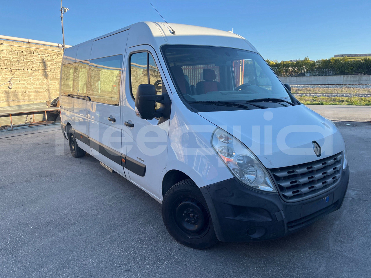 Renault Master - Minibus, Furgon pasagjerësh: foto 1 Renault Master - Minibus, Furgon pasagjerësh: foto 1