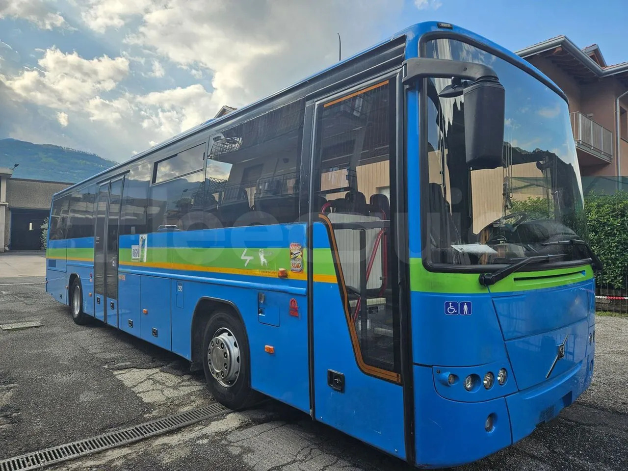Volvo 8700B12B - Autobus qyteti: foto 1 Volvo 8700B12B - Autobus qyteti: foto 1