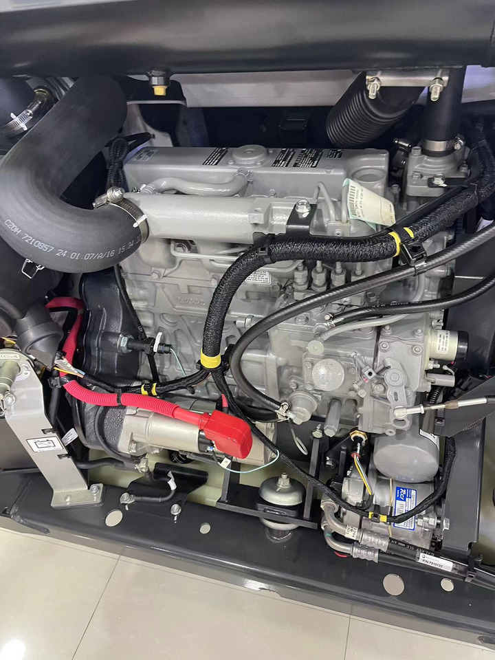 BOBCAT S510-C4 - Mini fadrom: foto 3 BOBCAT S510-C4 - Mini fadrom: foto 3