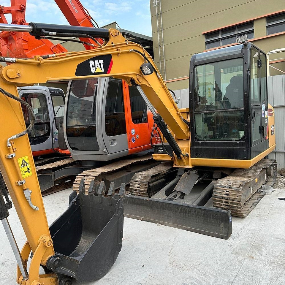 CAT 306E - Ekskavator me zinxhirë: foto 1 CAT 306E - Ekskavator me zinxhirë: foto 1