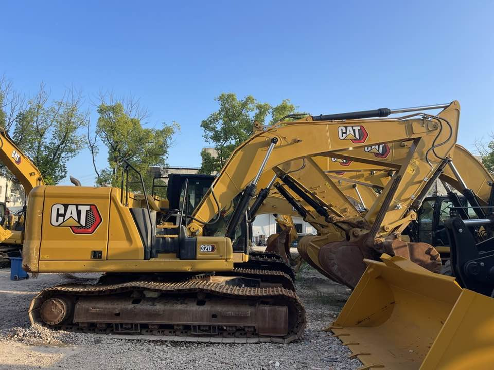 Caterpillar 320 - Ekskavator: foto 1 Caterpillar 320 - Ekskavator: foto 1