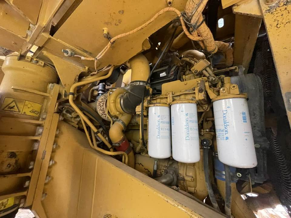 Caterpillar Cat 773f - Shkarkues i palëvizshëm: foto 5 Caterpillar Cat 773f - Shkarkues i palëvizshëm: foto 5