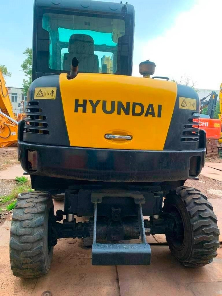 Hyundai Robex 60 W-7 - Ekskavator me goma: foto 5 Hyundai Robex 60 W-7 - Ekskavator me goma: foto 5