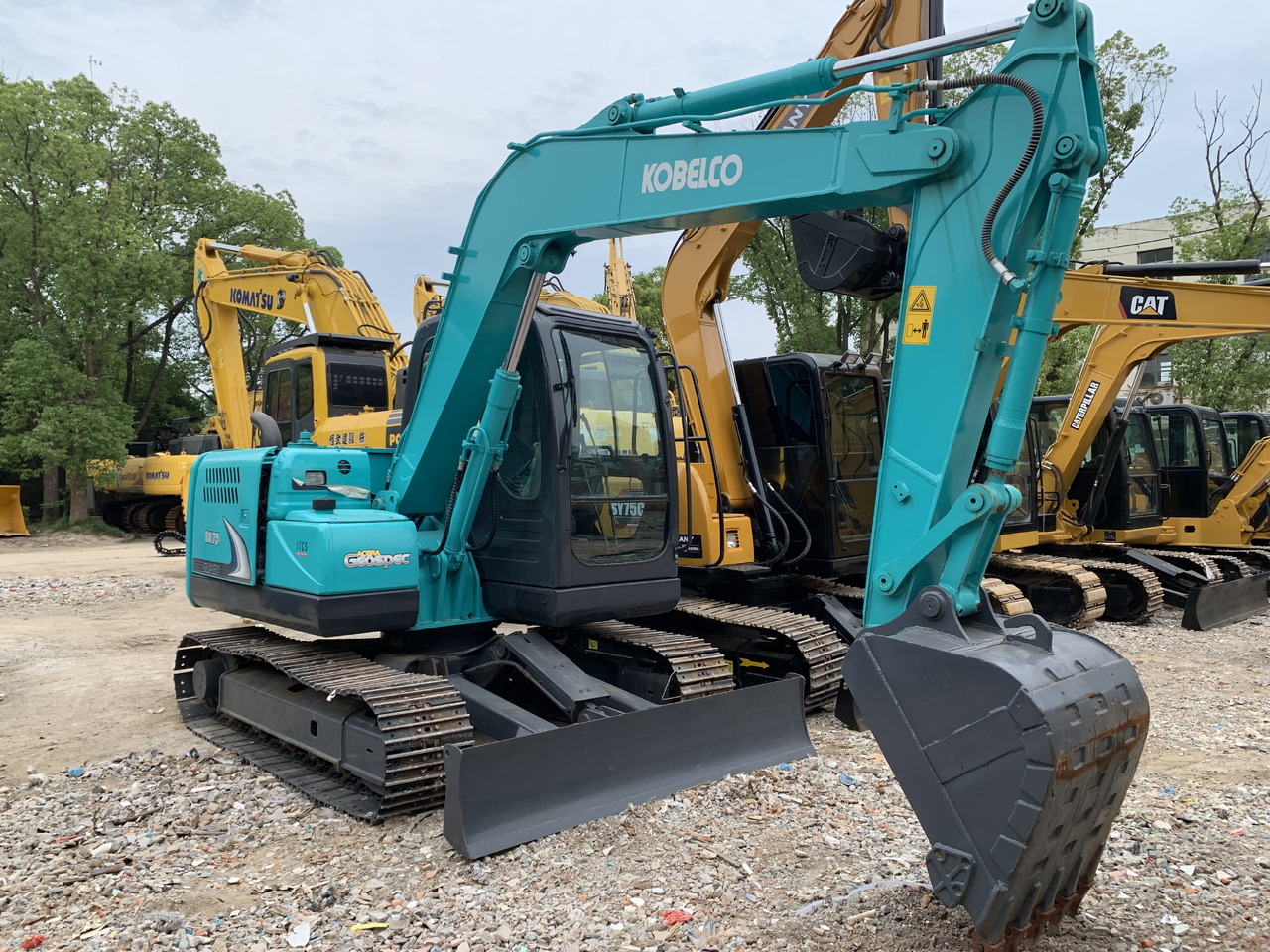 Miniekskavator KOBELCO sk75-8: foto 6