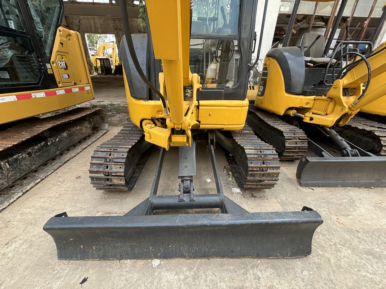 KOMATSU PC35MR - Miniekskavator: foto 5 KOMATSU PC35MR - Miniekskavator: foto 5