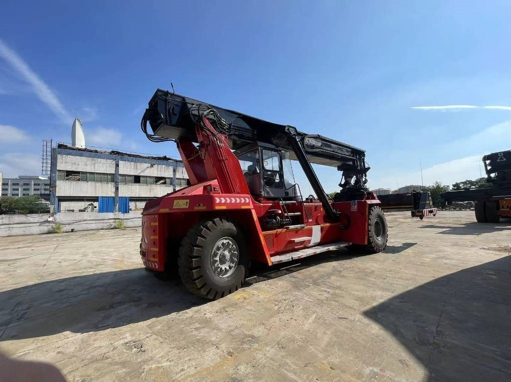 Kalmar DRF 450-650S5 - Vinç për të gjitha terrenet: foto 1 Kalmar DRF 450-650S5 - Vinç për të gjitha terrenet: foto 1