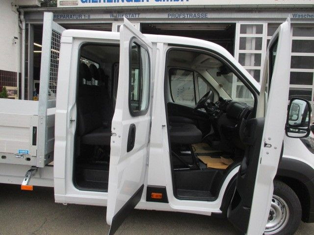 Fiat Ducato - Kamioncine me karroceri, Kamioncine dopio kabinë: foto 2 Fiat Ducato - Kamioncine me karroceri, Kamioncine dopio kabinë: foto 2