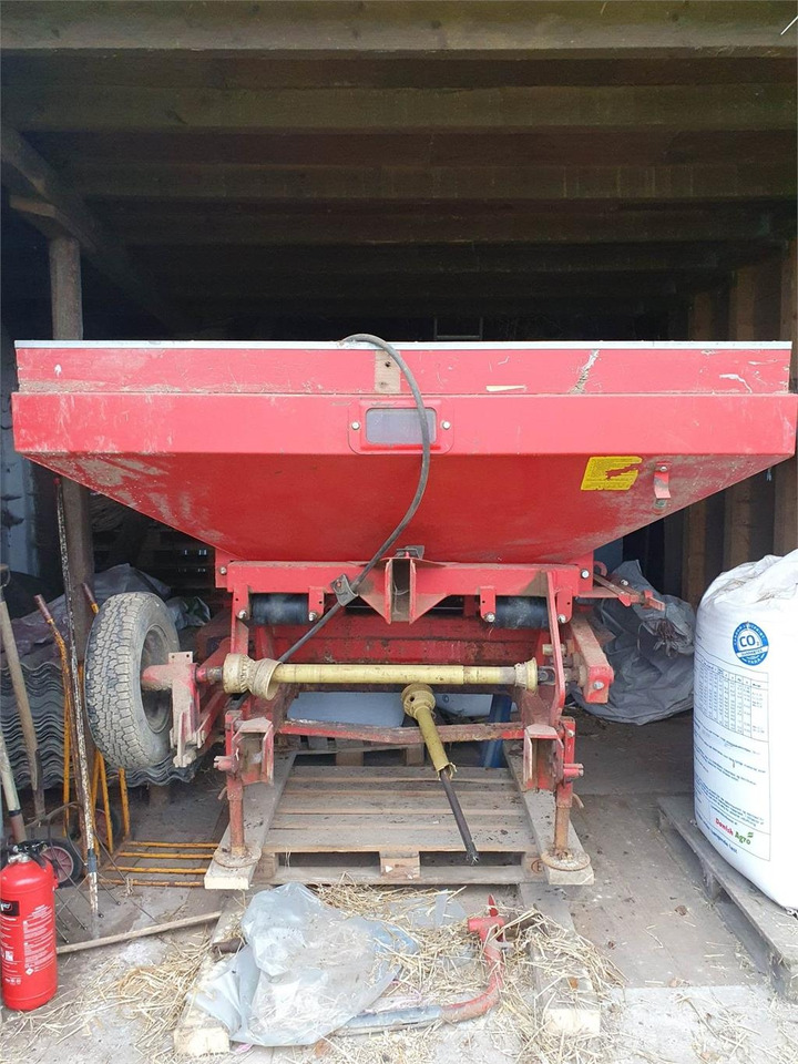 Bredal B2 LIFTOPHÆNGT - Shpërndarës plehu kimik: foto 2 Bredal B2 LIFTOPHÆNGT - Shpërndarës plehu kimik: foto 2