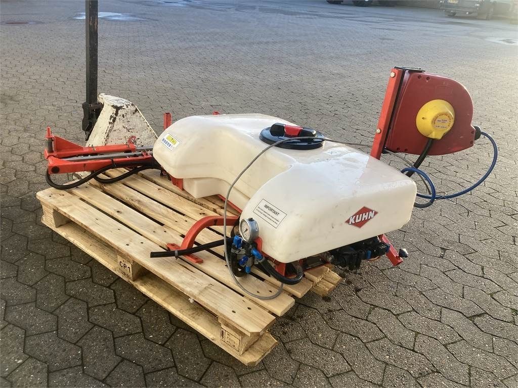 Kuhn EVOLIS Q80 - Spërkatës i montuar në traktor: foto 2 Kuhn EVOLIS Q80 - Spërkatës i montuar në traktor: foto 2
