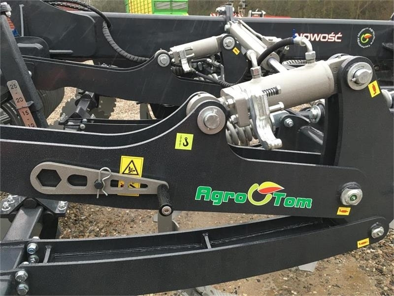 Lizingu i Agro-Tom 4.20 dybdeharve Agro-Tom 4.20 dybdeharve: foto 16 Lizingu i Agro-Tom 4.20 dybdeharve Agro-Tom 4.20 dybdeharve: foto 16