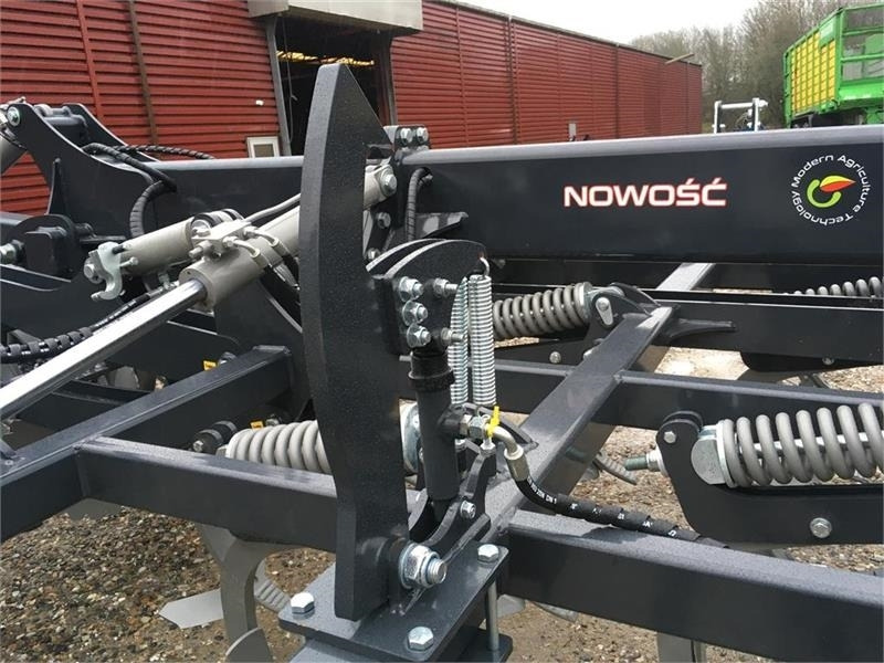 Lizingu i Agro-Tom 4.20 dybdeharve Agro-Tom 4.20 dybdeharve: foto 15 Lizingu i Agro-Tom 4.20 dybdeharve Agro-Tom 4.20 dybdeharve: foto 15